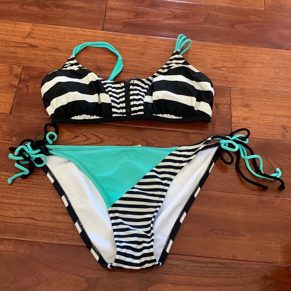 HOBIE Bikini Size XL Retro 80's inspired Black/White/Teal AdjustbaleTop & Bottom